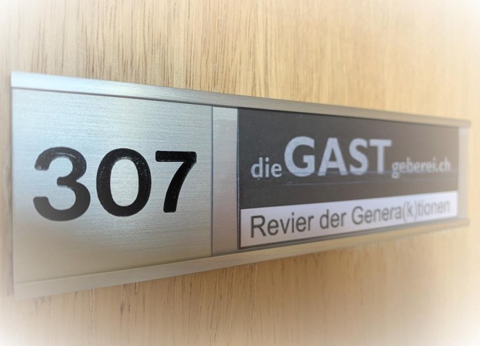 Revier der Genera(k)tionen 307